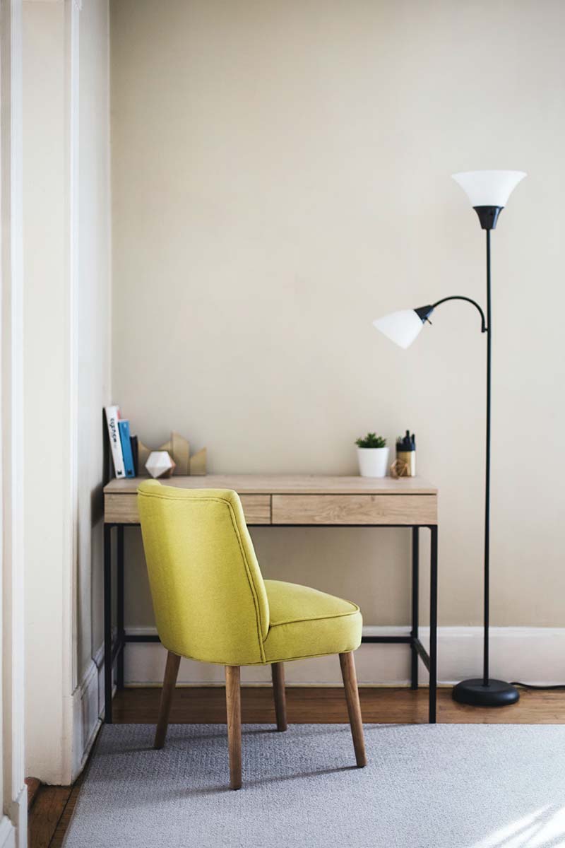 about_our_custom_office_4_unsplash