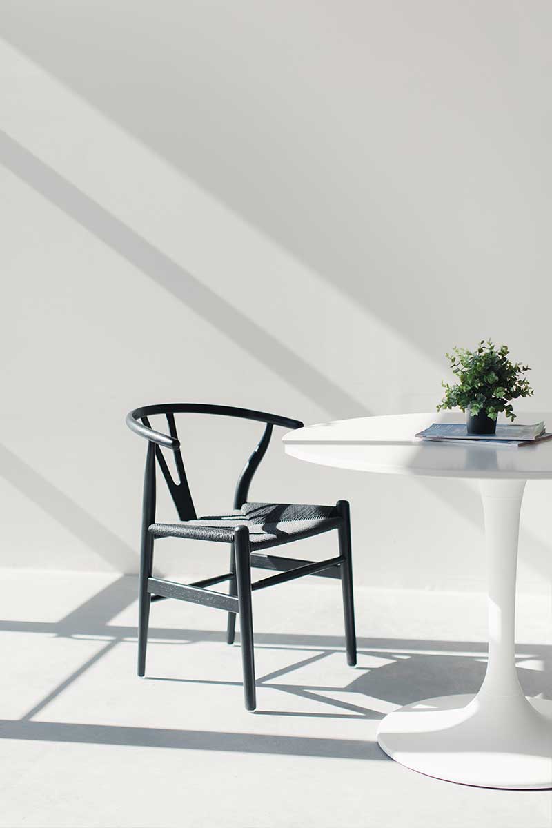 we_design_&_sell_furniture_1_unsplash